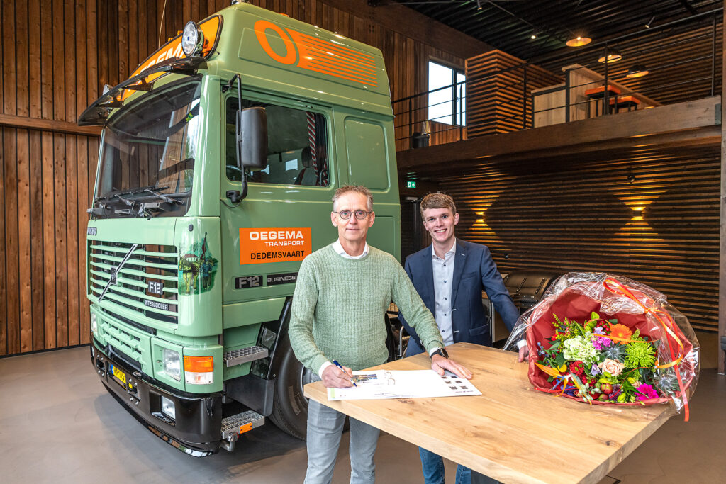 Oegema Transport tekent voor vijf Volvo FL Electric-bakwagens